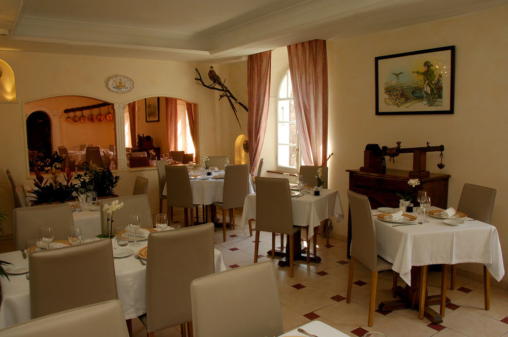 Auberge Du Teillon La Garde (Alpes-de-Haute-Provence) Exterior foto